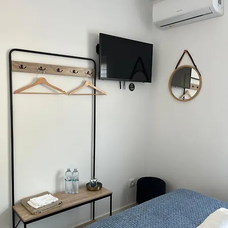אכסניה Villa Cerva Home *