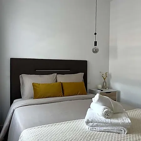 Villa Cerva Home אכסניה