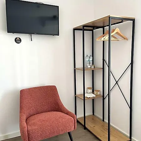 אכסניה Villa Cerva Home