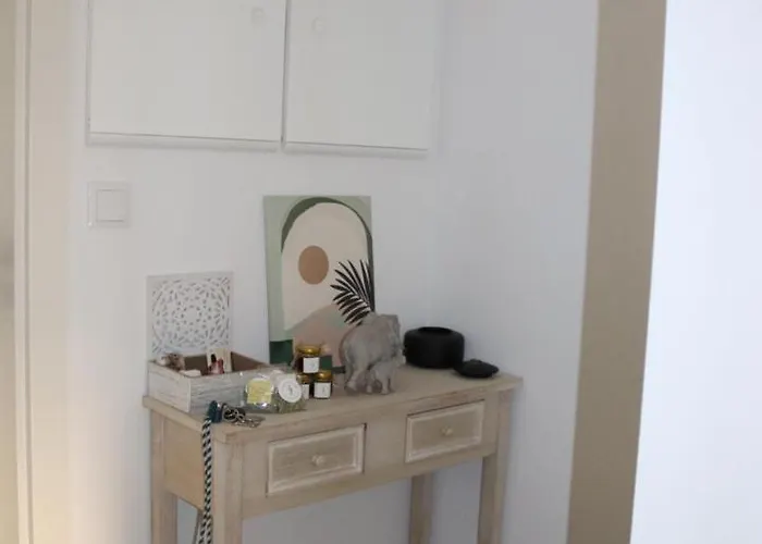 بيت شباب Villa Cerva Home