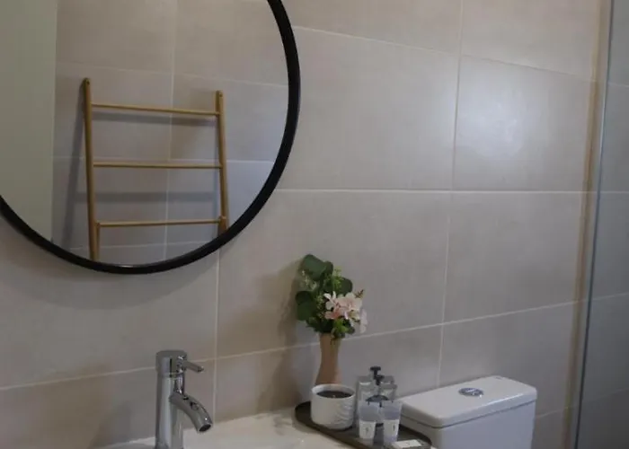 بيت شباب Villa Cerva Home Cerva