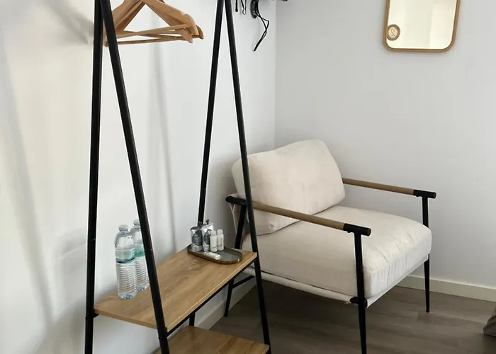 Villa Cerva Home بيت شباب Cerva