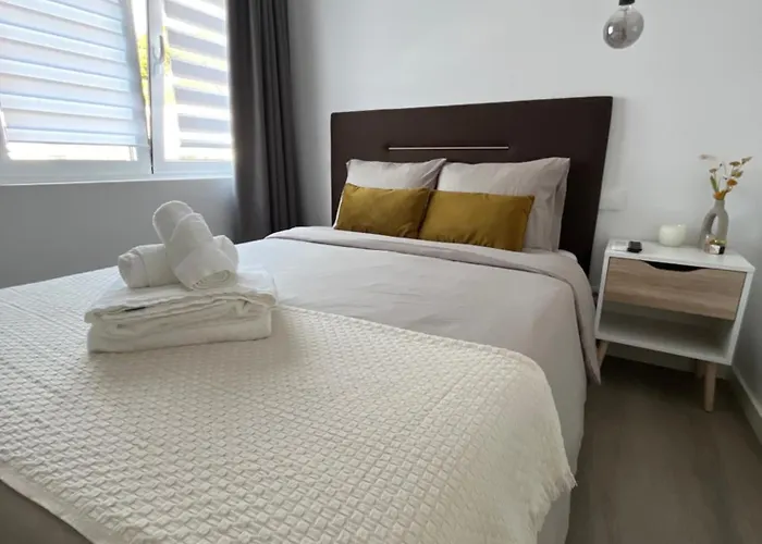 بيت شباب Villa Cerva Home Cerva